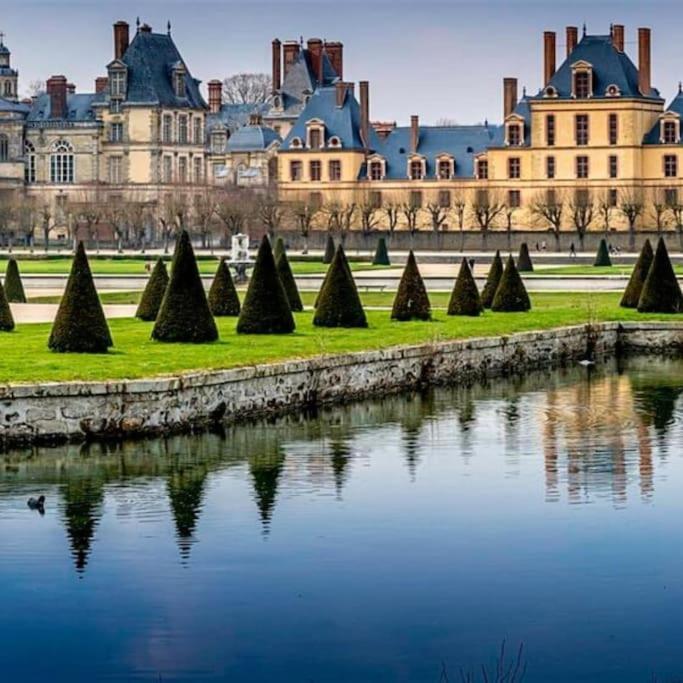 The King Duplex In The Enter Of Fontainebleau Apartment Phòng bức ảnh